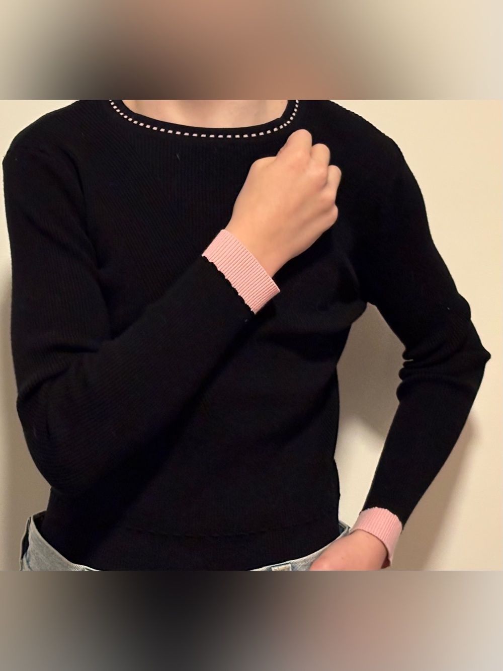 Michaa Womens Black Sweater with Pink Trim